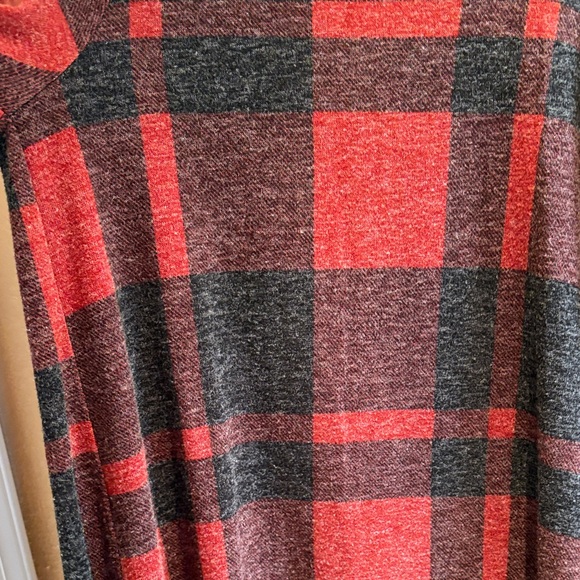 ⭐️LAST CHANCE⭐️ Chic Soul Plaid Open-Front Cardigan - Red and Black - Picture 6 of 7
